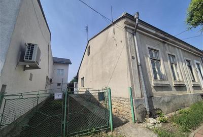 Casă cu 3 camere cu Teren 264 Mp în Central