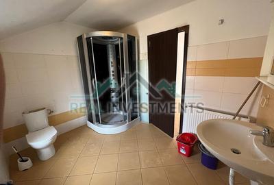Casă cu 5 camere cu Teren 392 Mp în Intim - 4