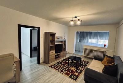 Apartament cu 2 camere decomandat în Obor