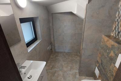 Spațiu comercial, de 36 mp, în Central