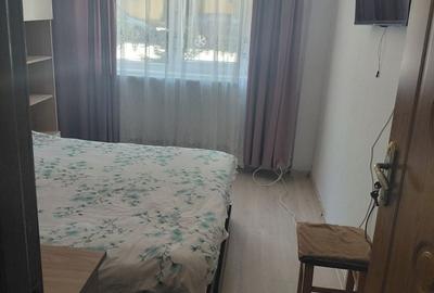 Apartament cu 3 camere decomandat în Burdujeni