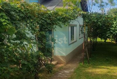 Casă cu 3 camere cu Canalizare în Băicoi