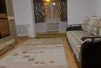 Apartament cu 2 camere decomandat în Gară