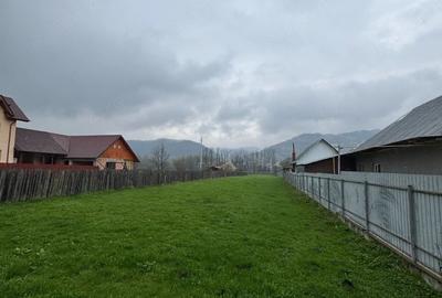 Teren de 2900 mp, în Central