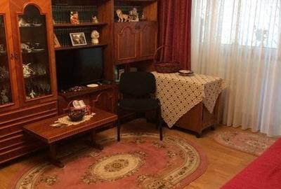 Apartament cu 3 camere decomandat în Lacul Tei - 1