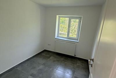 Casă cu 4 camere în Palazu Mare - 18