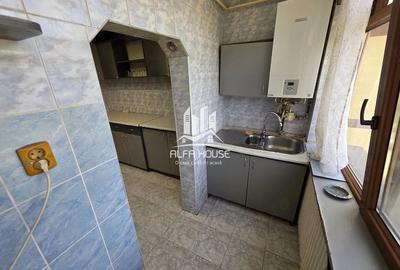Apartament cu 2 camere decomandat în Micro II - 2