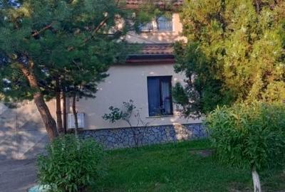 Casă cu 3 camere în Zărnești - 2