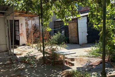 Casă cu 3 camere cu Canalizare în Faleza Nord - 2