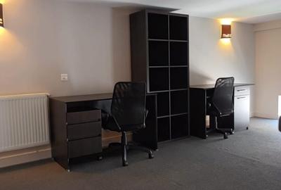 Apartament cu 3 camere decomandat în Central - 3