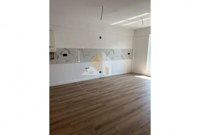 Apartament cu 3 camere decomandat în Sud-Vest - 6