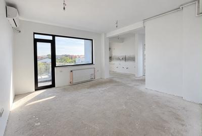 Apartament cu 2 camere semidecomandat în Kamsas