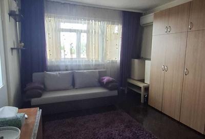 Apartament cu 2 camere nedecomandat în Brătianu