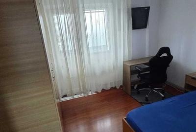 Apartament cu 3 camere decomandat în Militari
