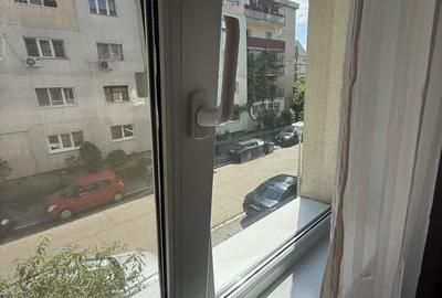 Apartament cu 2 camere decomandat în Central - 8