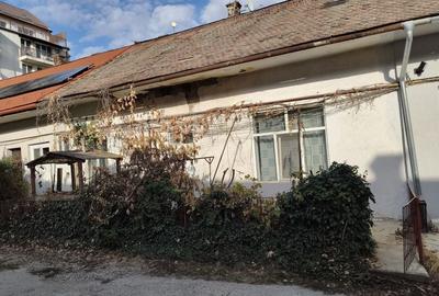 Apartament cu 2 camere semidecomandat în Dosu Bricii