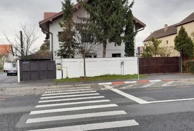 Casă cu 3 camere cu Teren 50 Mp în Sub Arini - 2