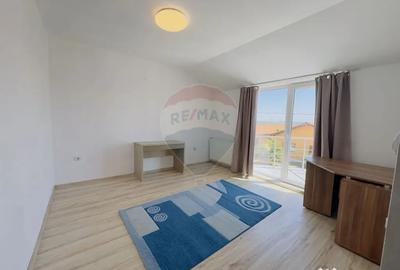 Casă cu 5 camere cu Teren 500 Mp în Paleu - 9