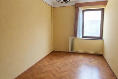 Casă cu 4 camere cu Teren 400 Mp în Ultracentral - 13