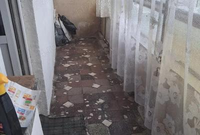 Apartament cu 3 camere decomandat în Central - 1