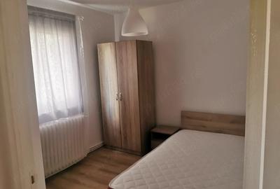 Apartament cu 3 camere semidecomandat în Simeria - 4