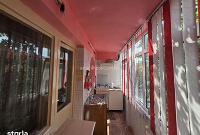 Apartament cu 2 camere decomandat în Vest - 10
