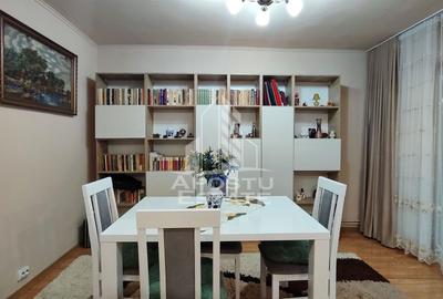 Apartament cu 4 camere semidecomandat, mobilat în Miorița - 3