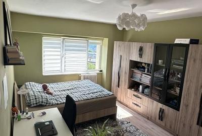 Apartament cu 2 camere decomandat în Zorilor - 10