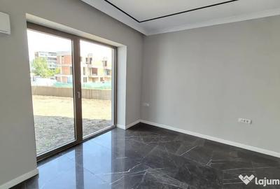 Apartament cu 3 camere decomandat în Băneasa - 10