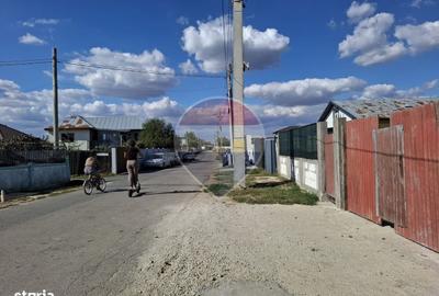 Spațiu comercial, în Tânganu