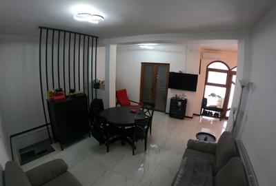 Casă individuală cu 4 camere cu Canalizare în Central - 6