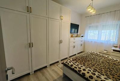 Casă cu Teren 323 Mp în Moșnița Nouă