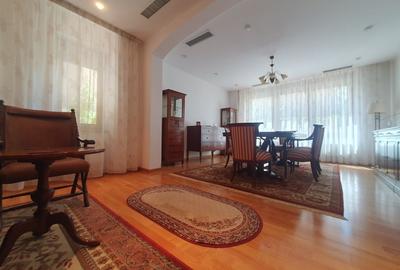 Casă cu 17 camere cu Garaj în Primăverii - 7