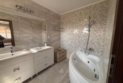 Casă cu 3 camere decomandat în Sântandrei - 3