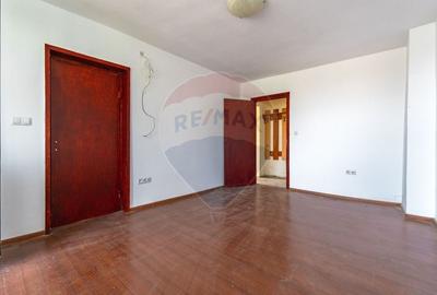 Apartament cu 2 camere semidecomandat în Central - 13