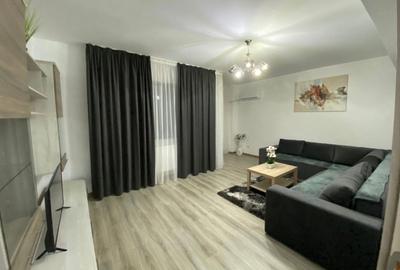 Apartament cu 2 camere, mobilat în Apărătorii Patriei