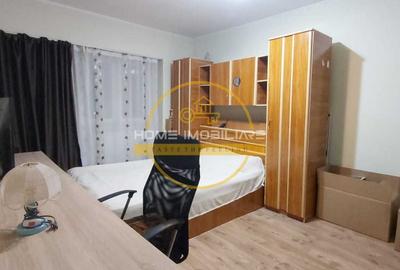 Apartament cu 3 camere decomandat, mobilat în Dacia