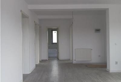 Casă individuală cu 4 camere cu Teren 450 Mp în Bârnova