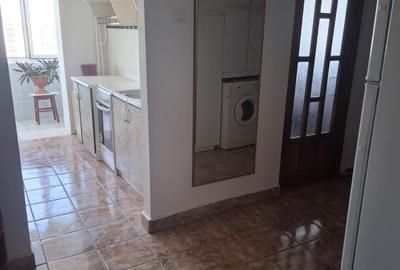 Apartament cu 2 camere decomandat în Tomis Nord
