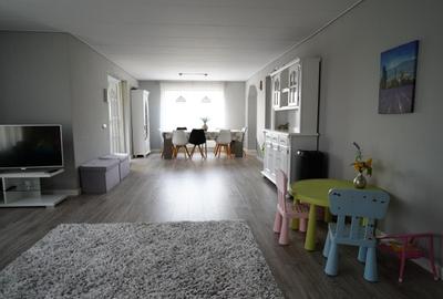 Casă cu 4 camere în Aghireș