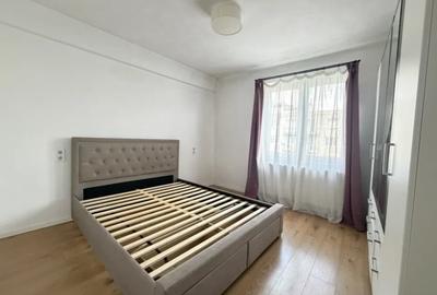 Apartament cu 3 camere semidecomandat în Horea - 4