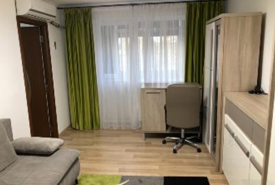 Apartament cu 3 camere semidecomandat, mobilat în Vest - 1