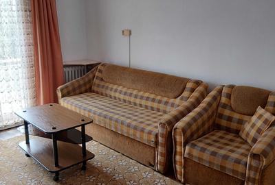 Apartament cu 3 camere semidecomandat în Hipodrom 3