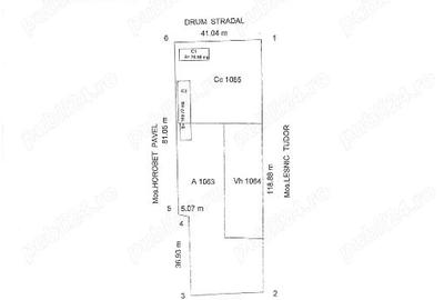 Casă individuală cu 4 camere cu Teren 4600 Mp în Chilia Veche