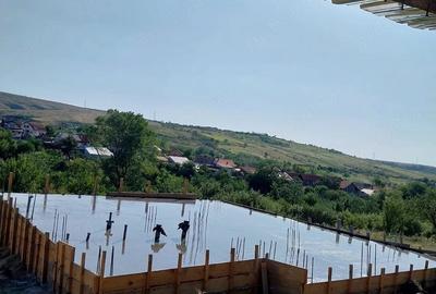 Teren de 1044 mp, în Breznița-Ocol - 1