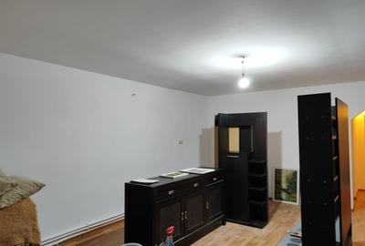 Casă cu 3 camere cu Teren 300 Mp în Valu lui Traian - 9