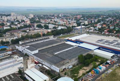 Spațiu comercial, de 14,000 mp, în Central - 4