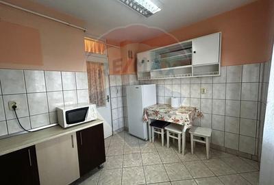 Apartament cu 3 camere decomandat în Bogdan Vodă - 7