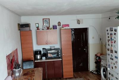 Apartament cu 2 camere nedecomandat în Mihai Bravu