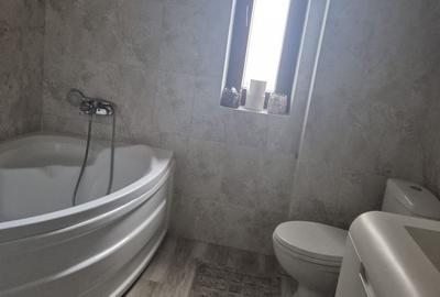 Apartament cu 4 camere în Central - 2